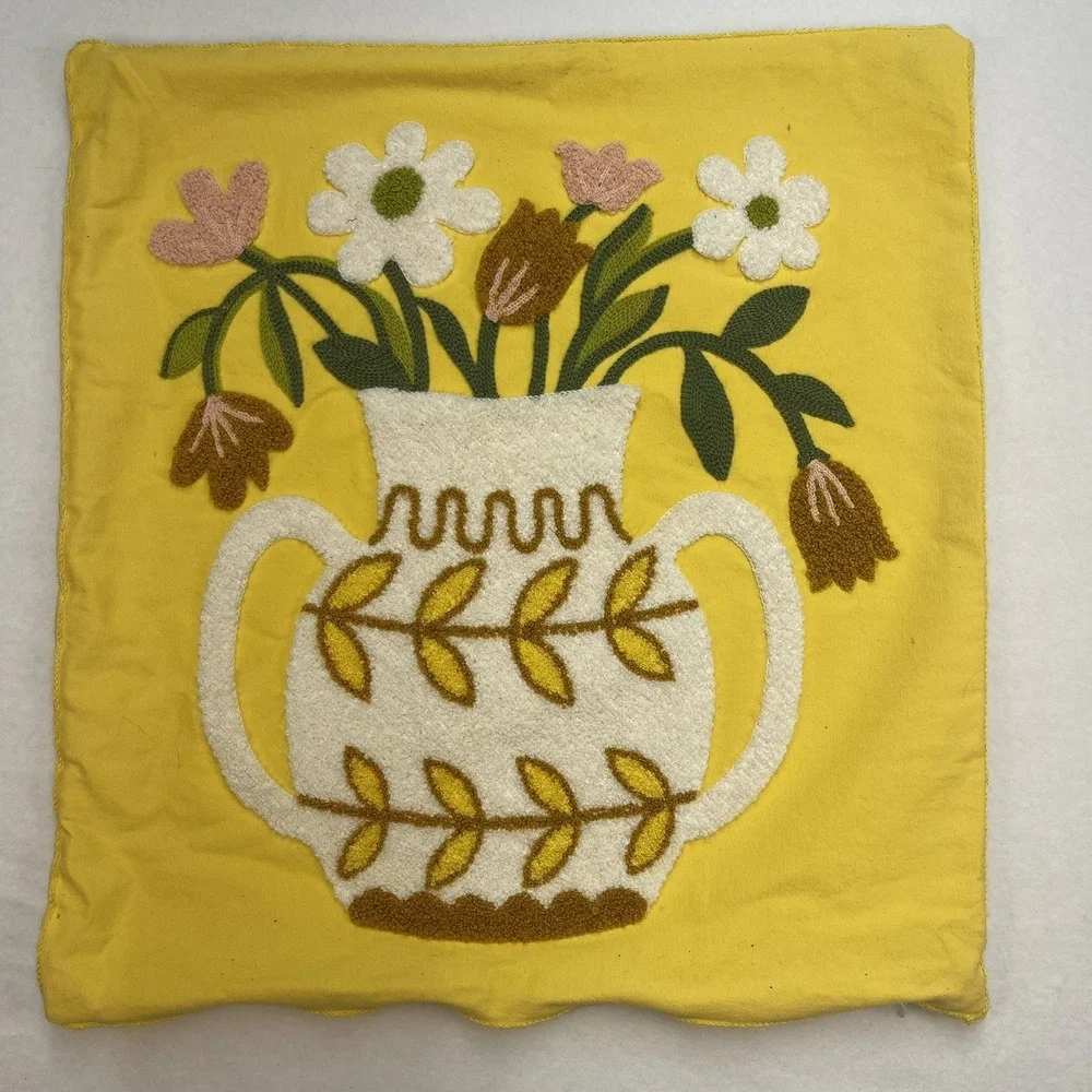 VTG 70s Pillow Cover Boho Latch Hook Rug Vase Yellow MCM‎ Shag 16